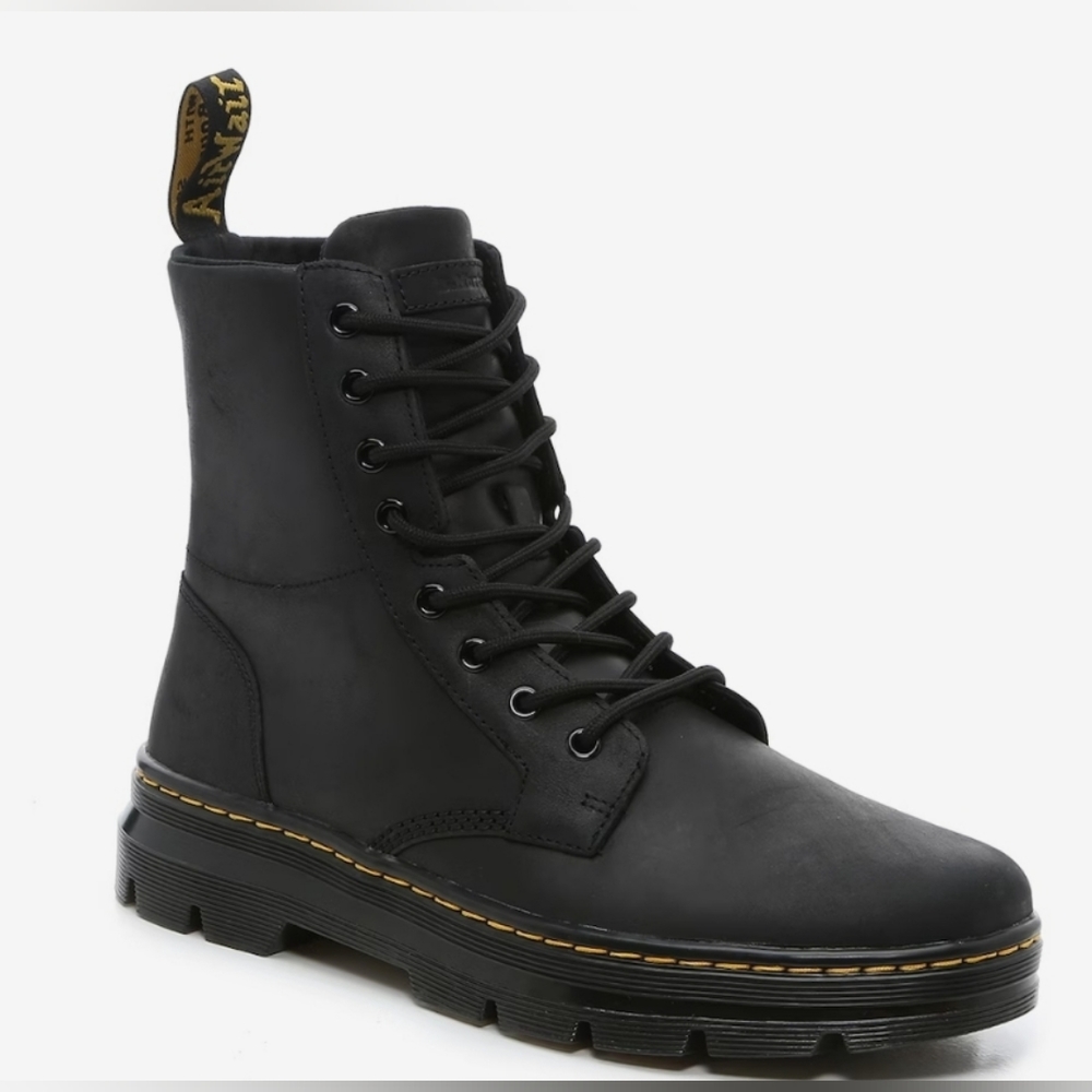 Dr. Martens Combs Boot Unisex Womans Size 9 - Mens Size 8